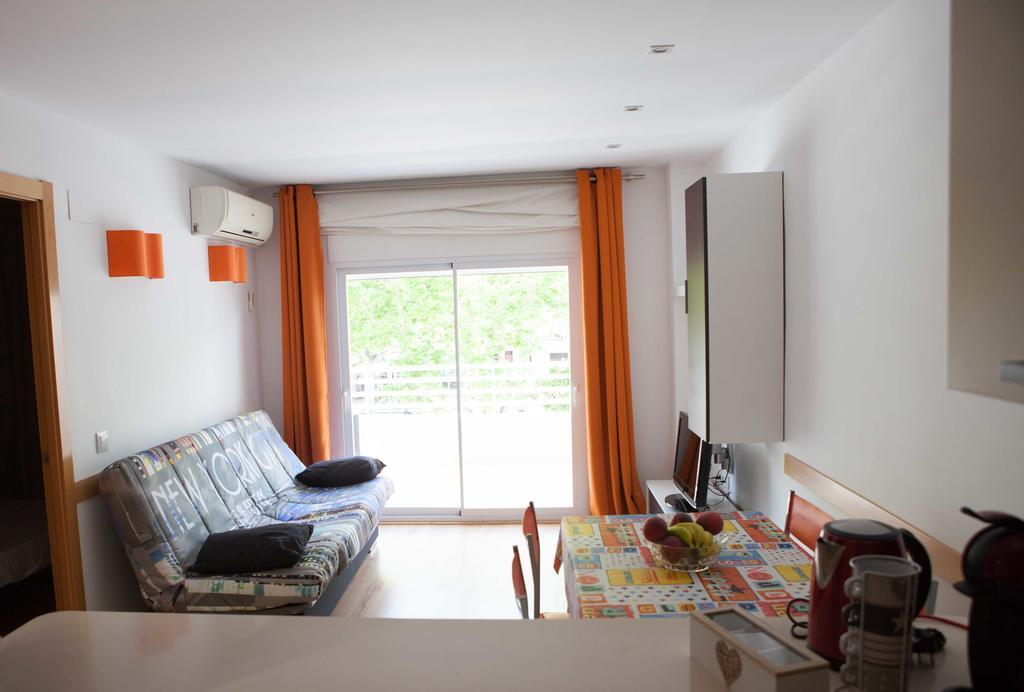 Costa Dorada Apartments Salou Exteriör bild